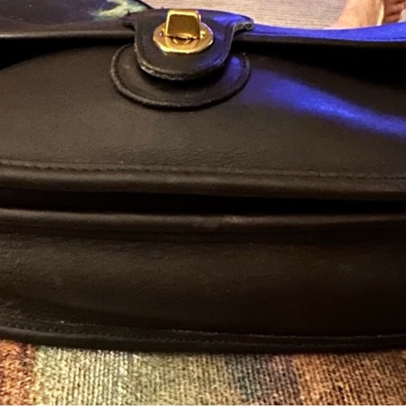 Classic COACH PRAIRIE BAG -# 9954 - Picture 6 of 9